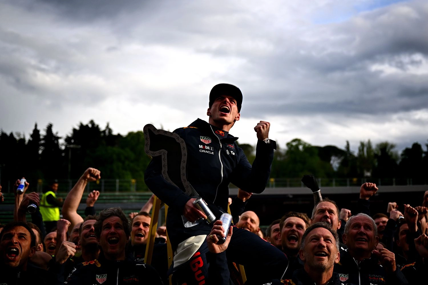 Verstappen fait les louanges d’Hannah Schmitz, sa stratège