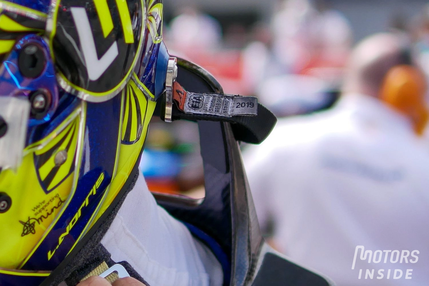 La FIA insiste sur les vêtements ignifugés et l’interdiction des bijoux, règle non respectée