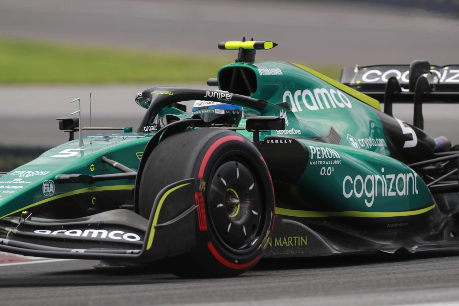 Aston Martin réaffirme son envie de garder Vettel