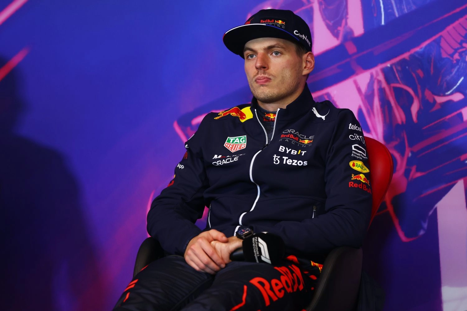 Verstappen : « Les limites de piste sont une blague ! »