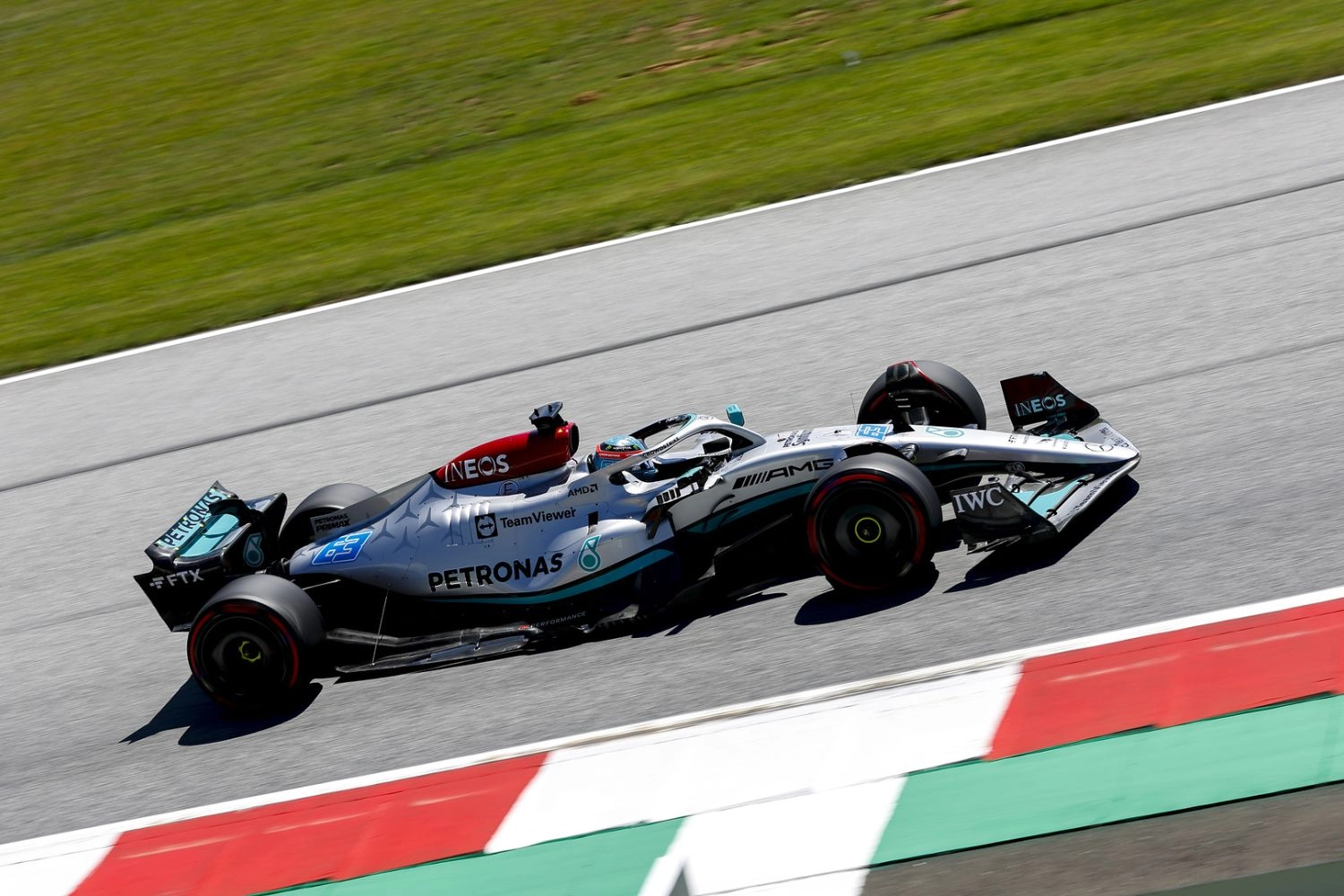 Changement de pièces chez Mercedes