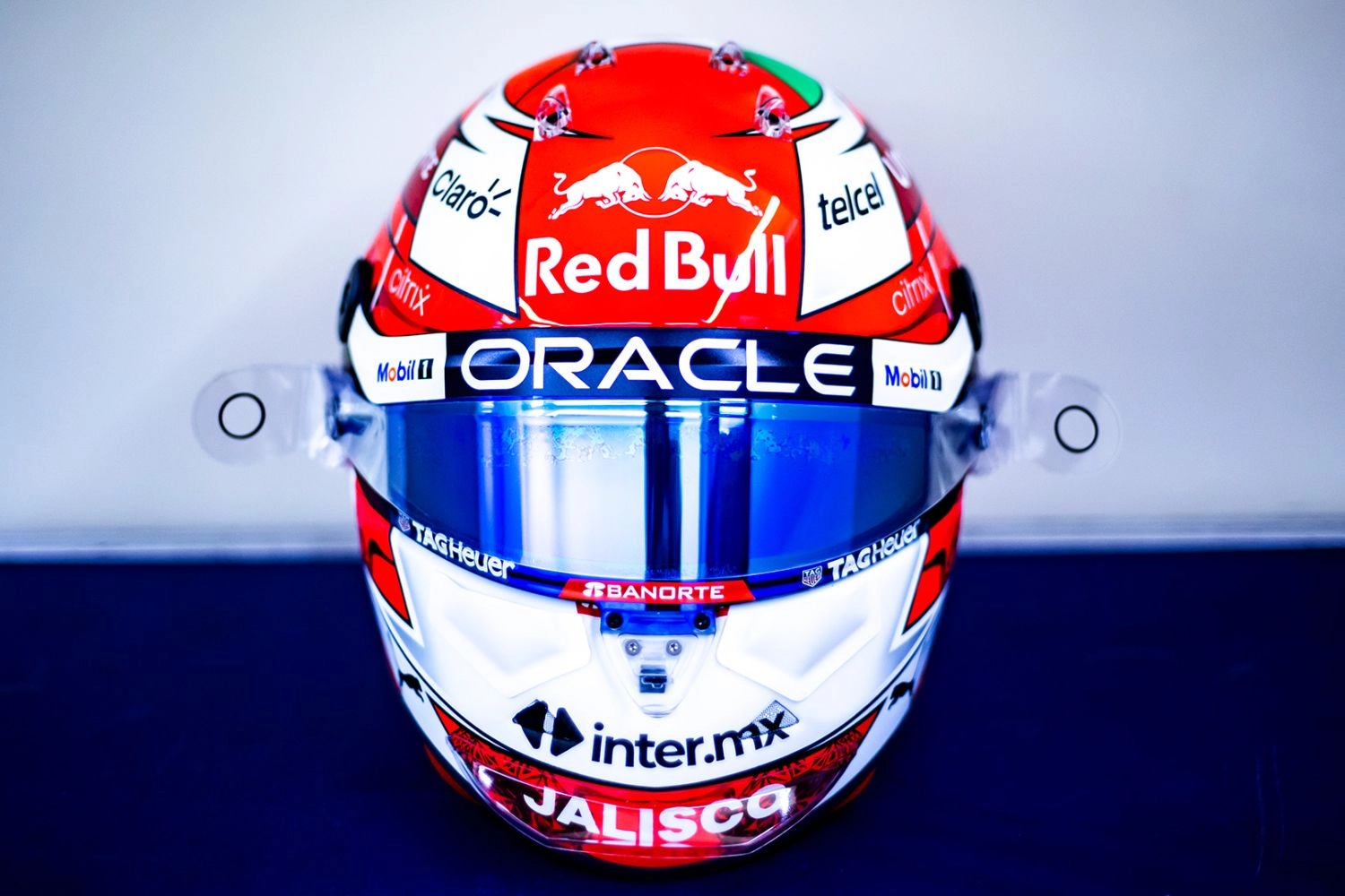 Un casque spécial pour Pérez en Autriche