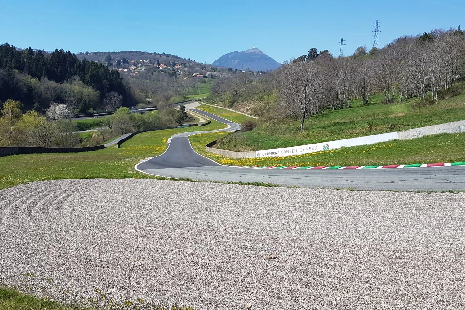 Le circuit de Charade va reprendre des couleurs d’antan
