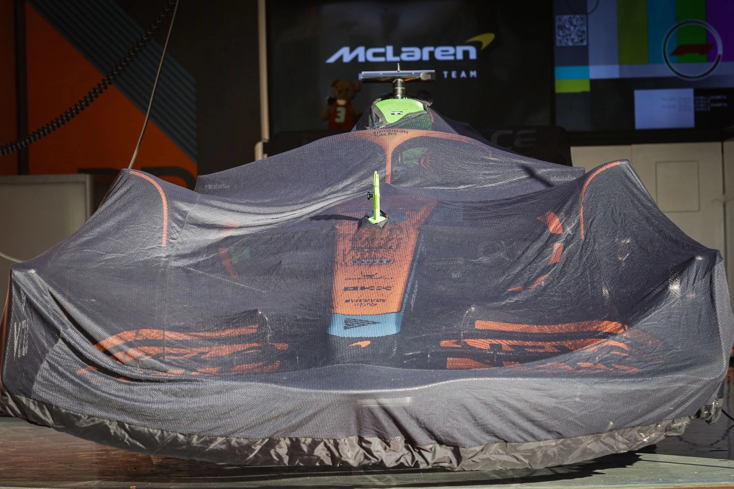 Non-respect du couvre-feu par McLaren à Zandvoort