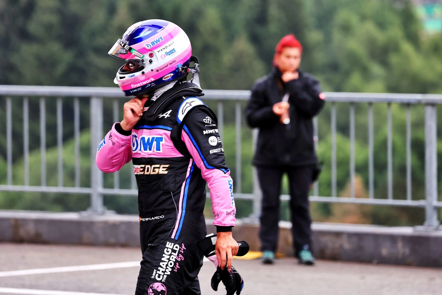 Alonso s’excuse pour ses propos sur Hamilton