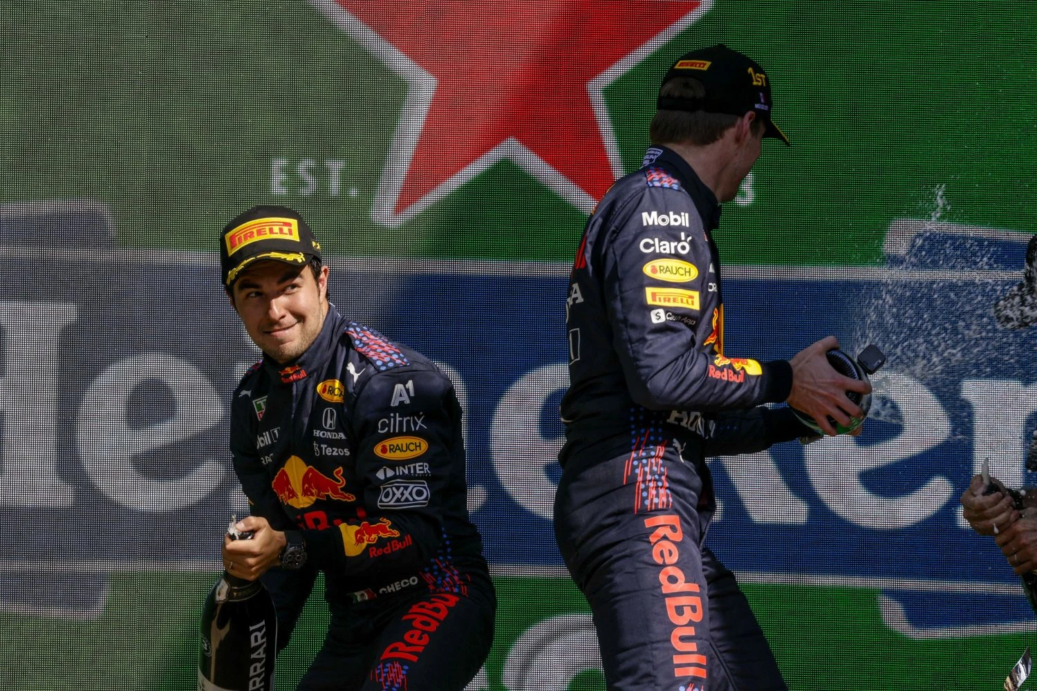 Verstappen et Pérez sont libres de se battre en piste