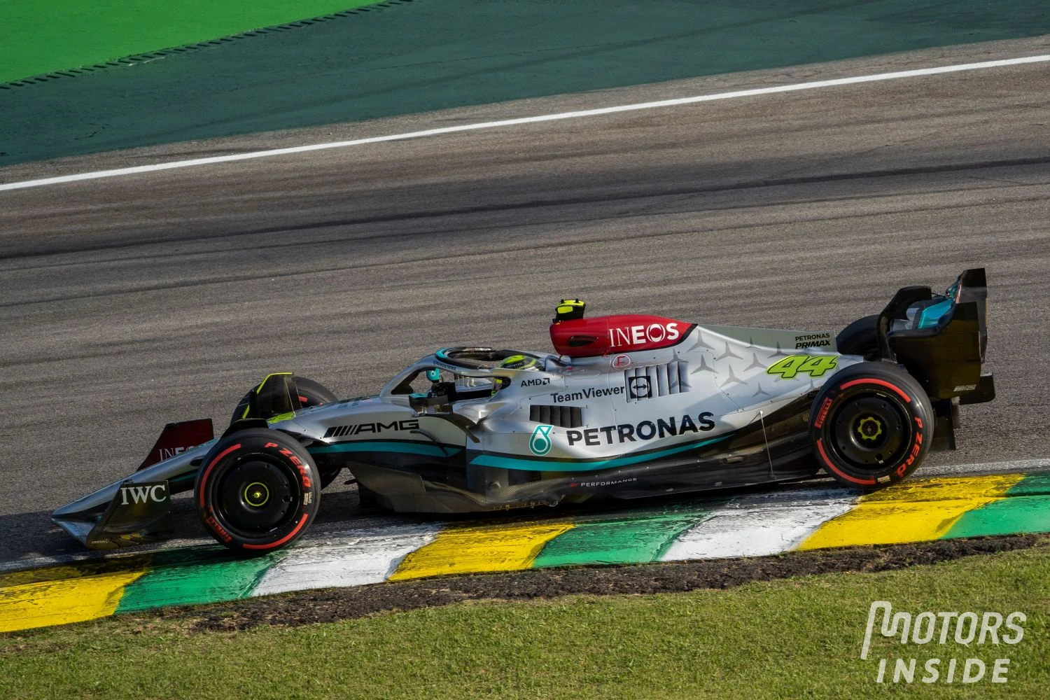 Lewis Hamilton élu pilote du jour au Brésil