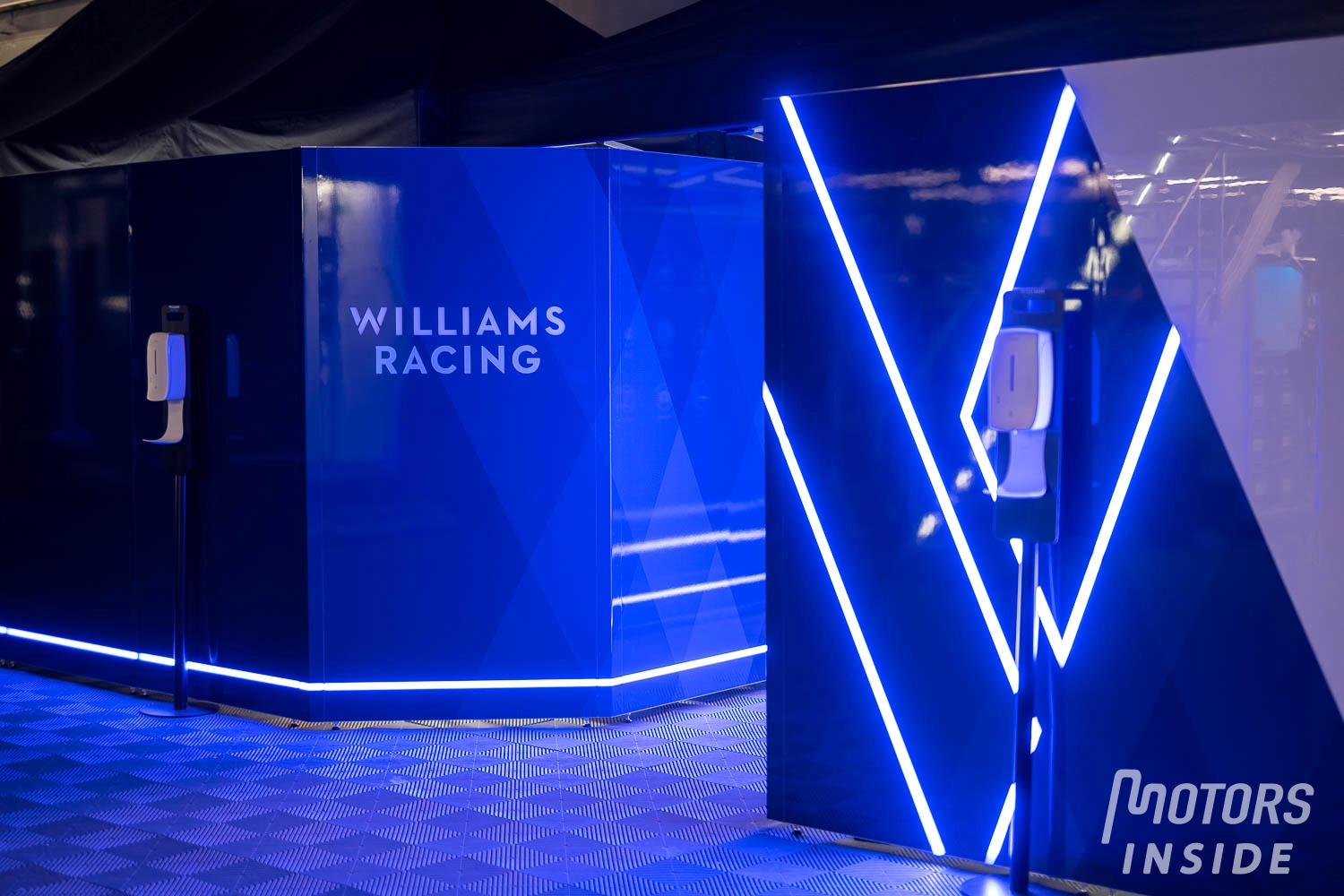 Williams affirme ne pas être à vendre mais ne ferme pas la porte à des discussions avec Porsche