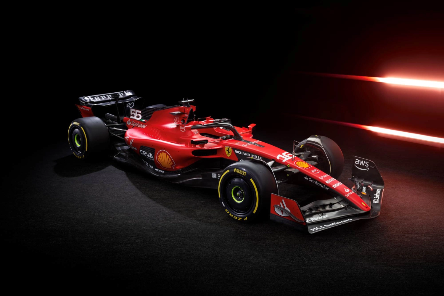 Ferrari dévoile sa SF23 et offre même un roulage en direct !