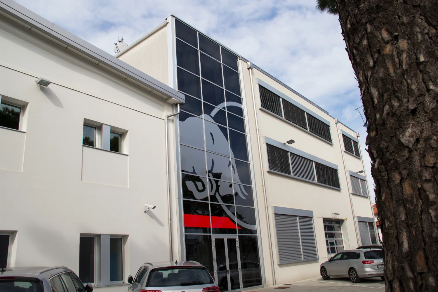 AlphaTauri reçoit l’accréditation environnementale trois étoiles de la FIA