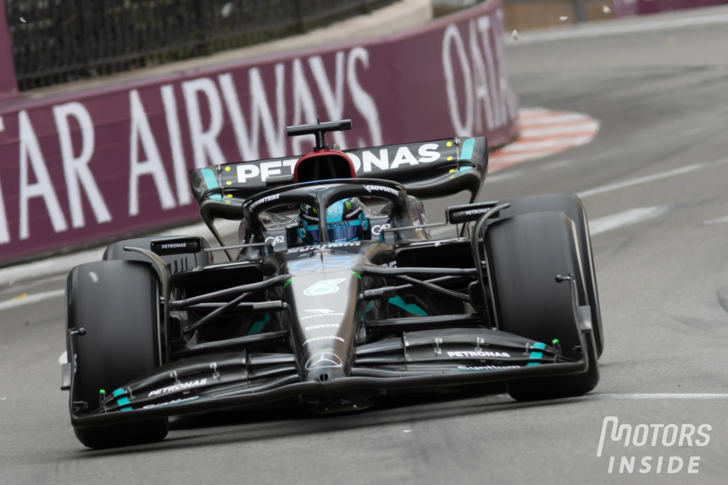 Russell ne voulait pas mettre de pression sur Mercedes malgré ses appels radio à Monaco