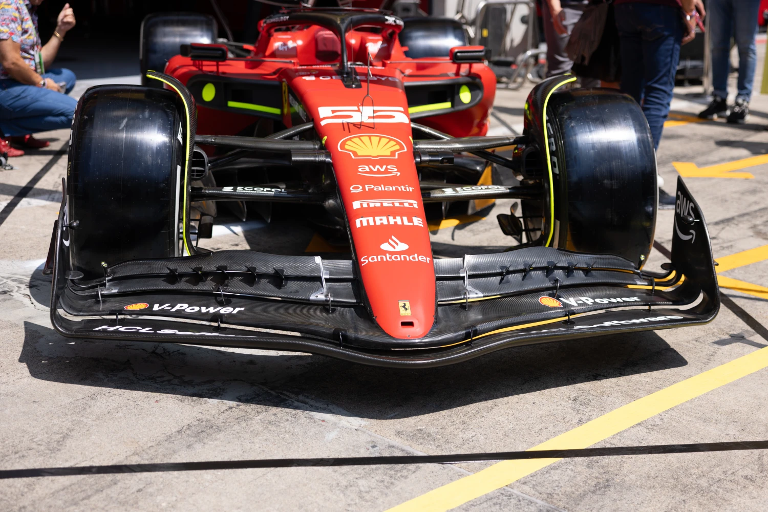 Carlos Sainz aborde Silverstone avec prudence