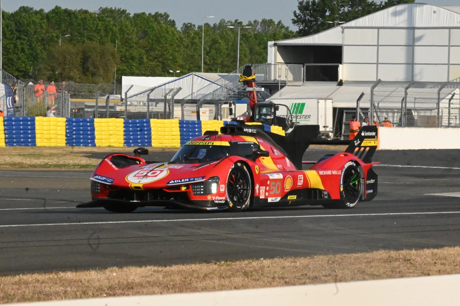 24 h du Mans – Qualifications : Ferrari devant, Peugeot distancé