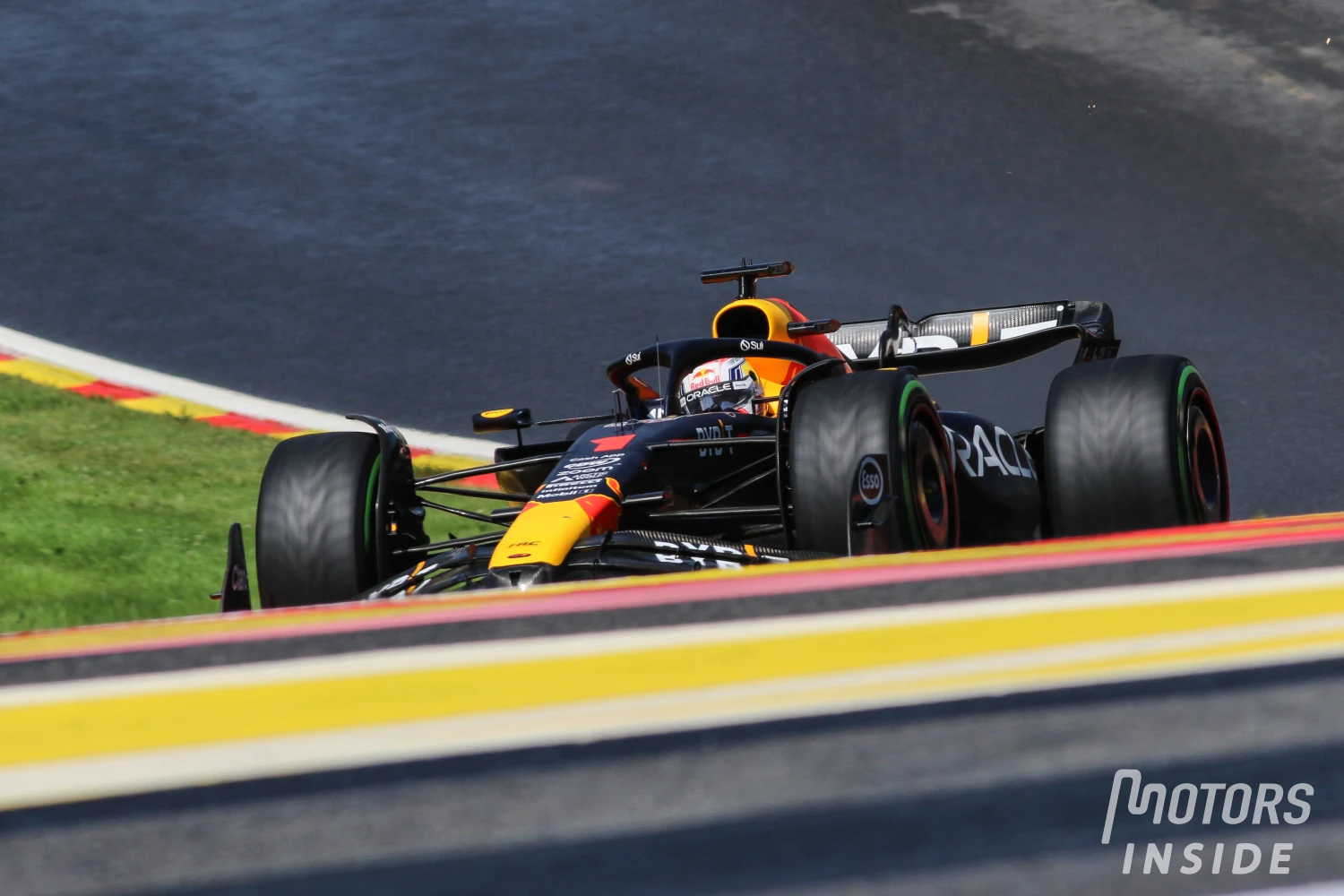 Verstappen a fait le bon choix en rentrant « seulement » au deuxième tour de la course sprint