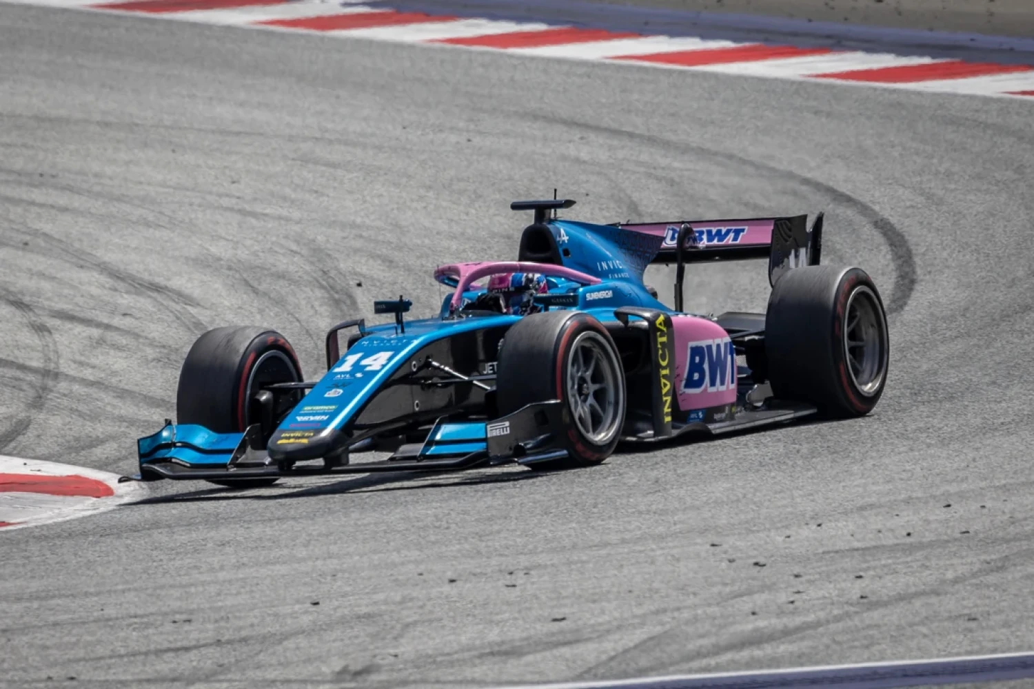 Grand Prix de Belgique F2 – Course principale : Vesti out, Pourchaire nouveau leader