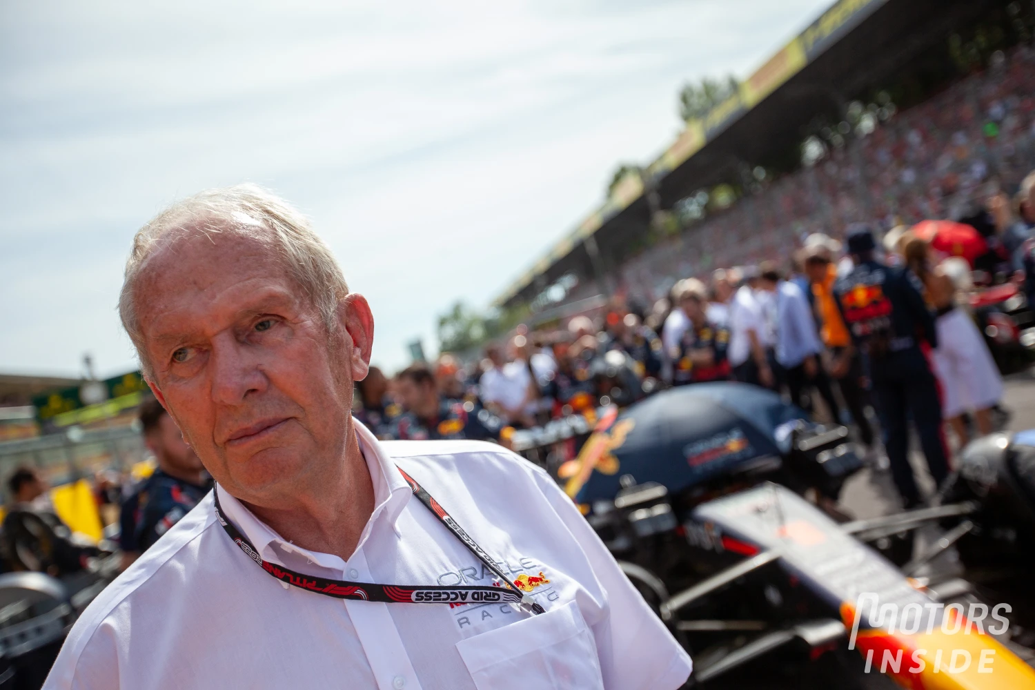 Helmut Marko s’excuse auprès de Sergio Perez après une remarque déplacée