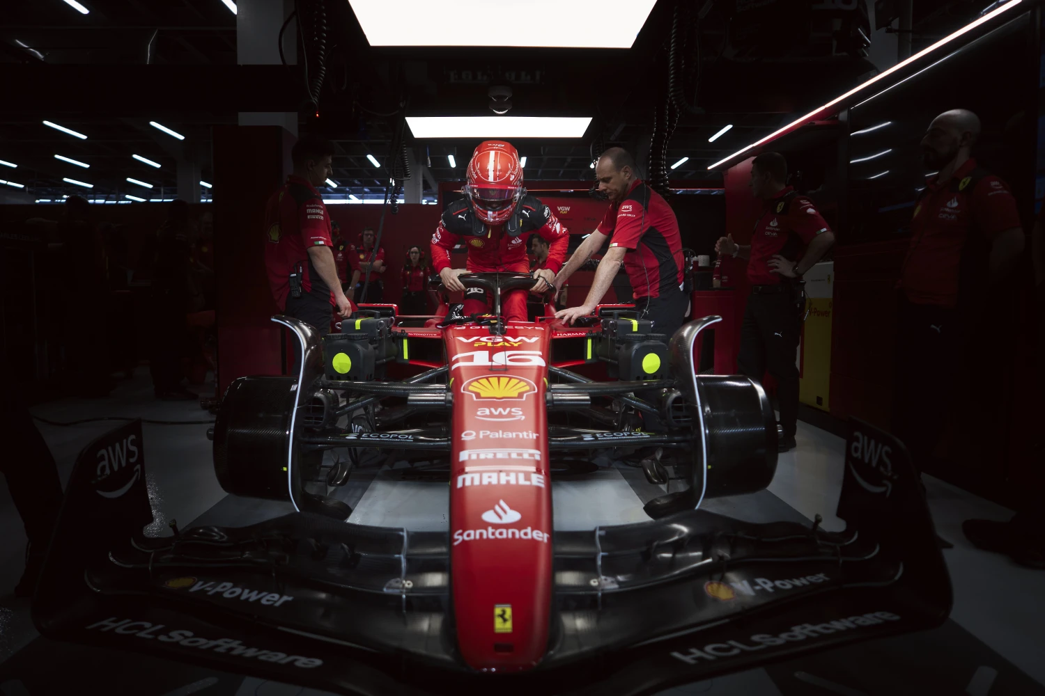 Ferrari a modifié sa sortie d’échappement avant la séance d’essais libres