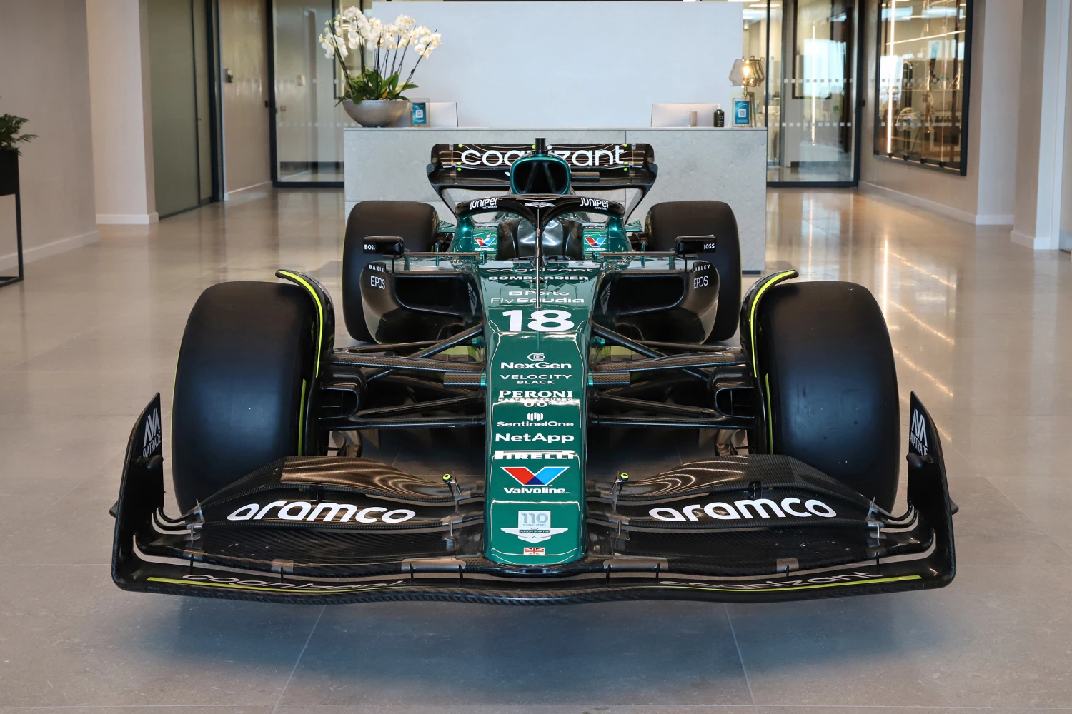 Un showcar Aston Martin AMR-23 mise aux enchères