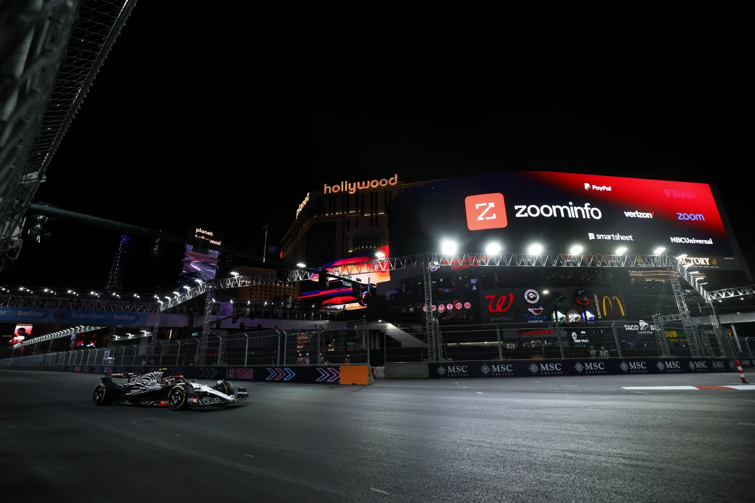 La FIA doit vérifier toutes les bouches d’égout après l’interruption des EL1