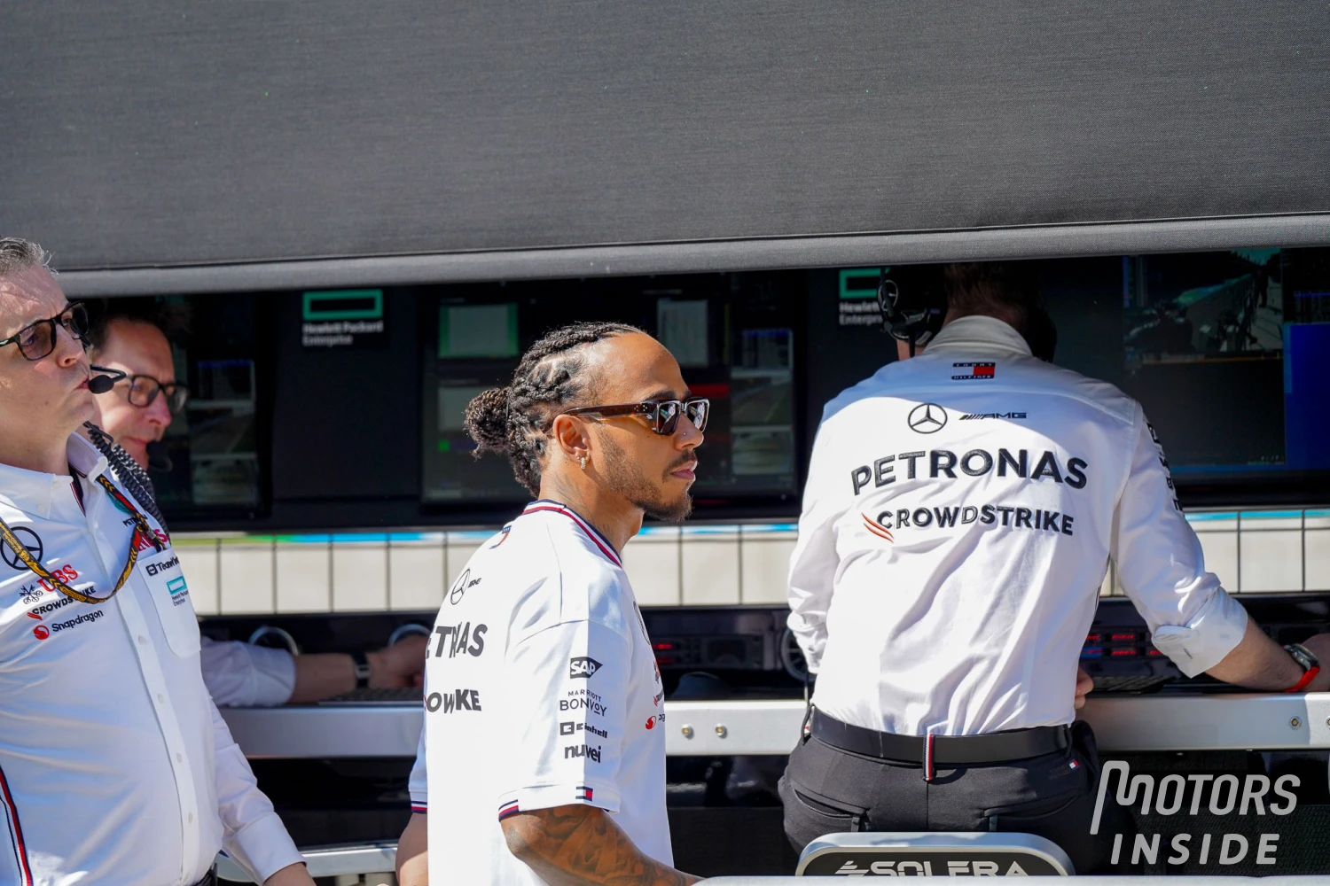 Hamilton n’a même pas parlé à ses parents de son transfert chez Ferrari