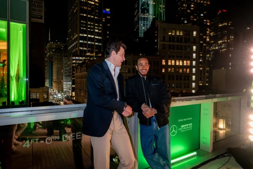 Les photos du roadshow Mercedes à New York pour son sponsor Whatsapp