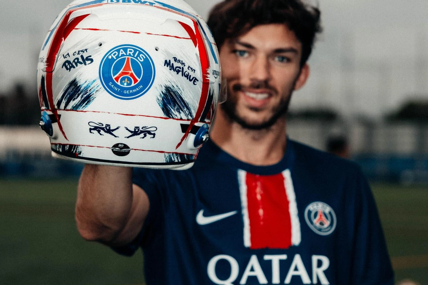Un casque spécial pour Gasly à Silverstone, aux couleurs du PSG