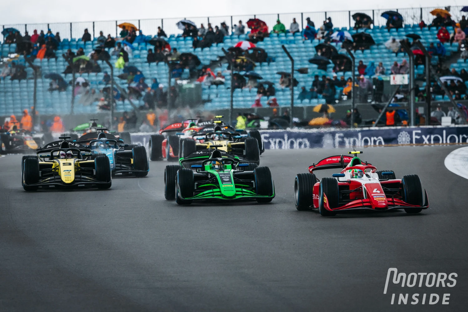 Course sprint F2 : Antonelli remporte le sprint sous la pluie à Silverstone