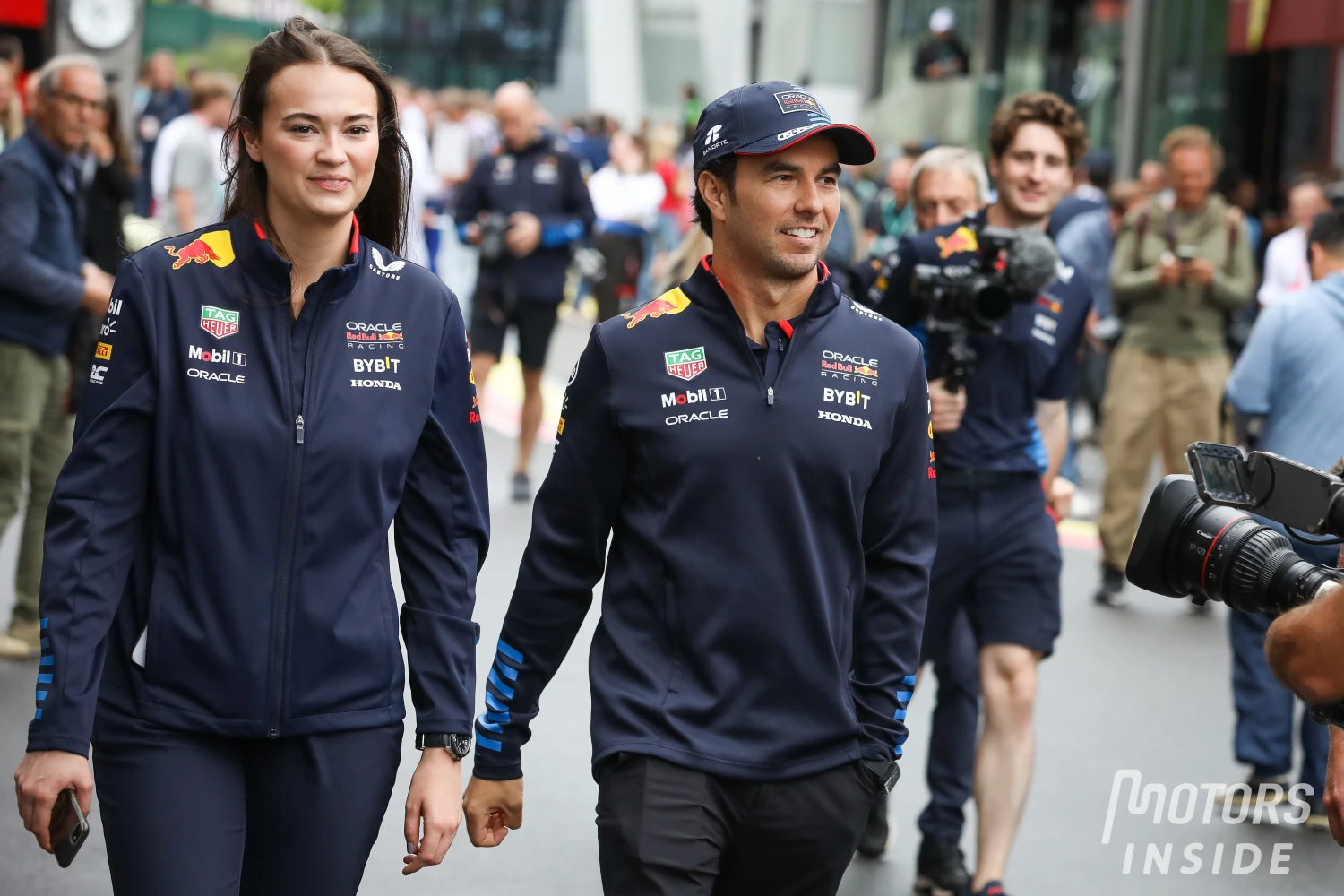 Liberty Media serait intervenue pour inciter Red Bull à garder Sergio Perez