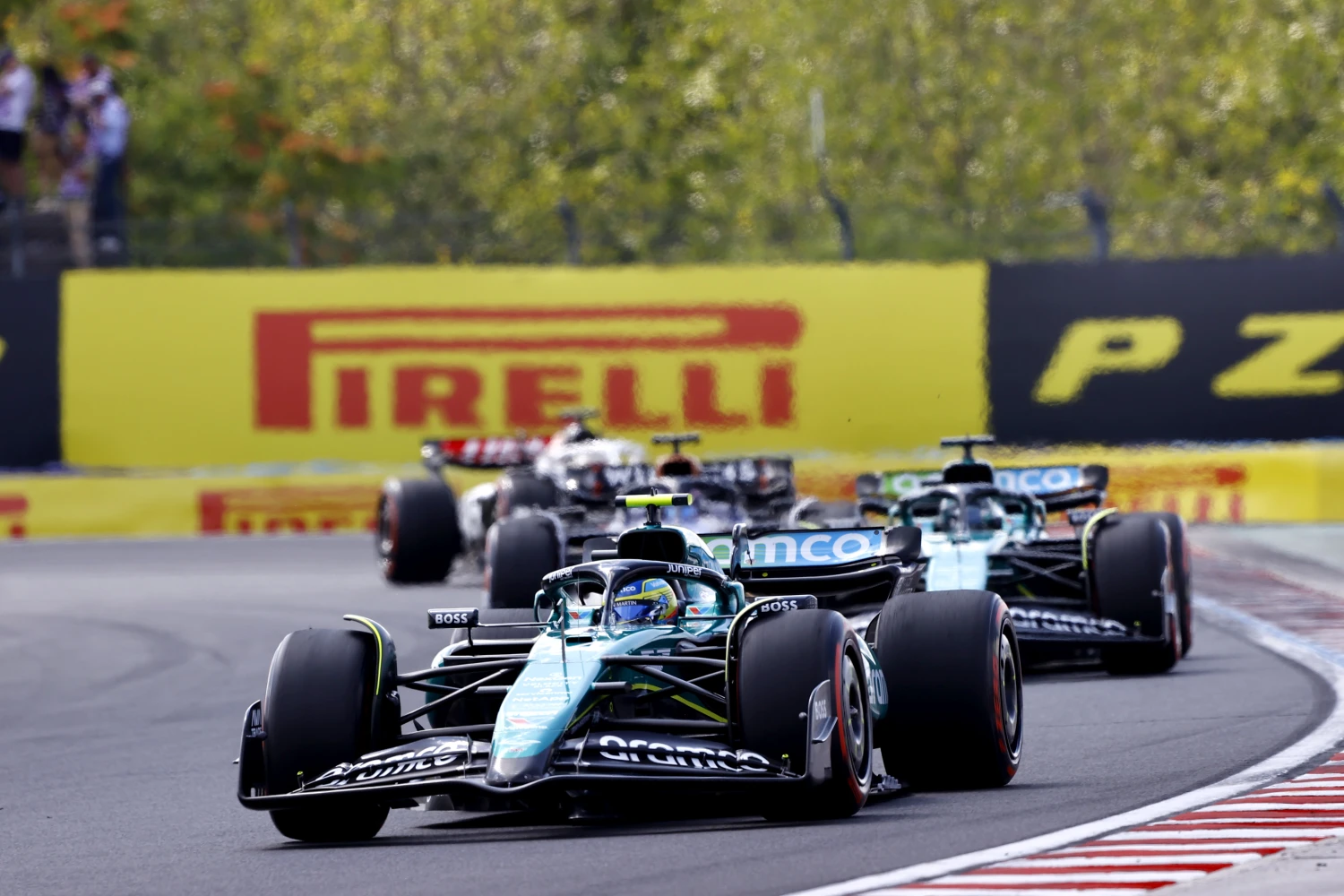 Des consignes d’équipe aussi chez Aston Martin en Hongrie