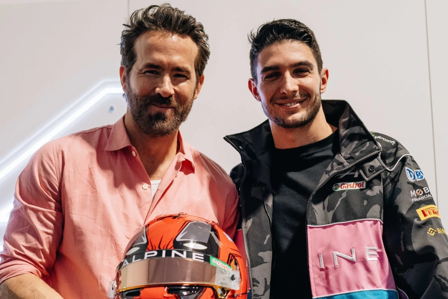 Esteban Ocon et Pierre Gasly auront des casques spéciaux pour la Belgique