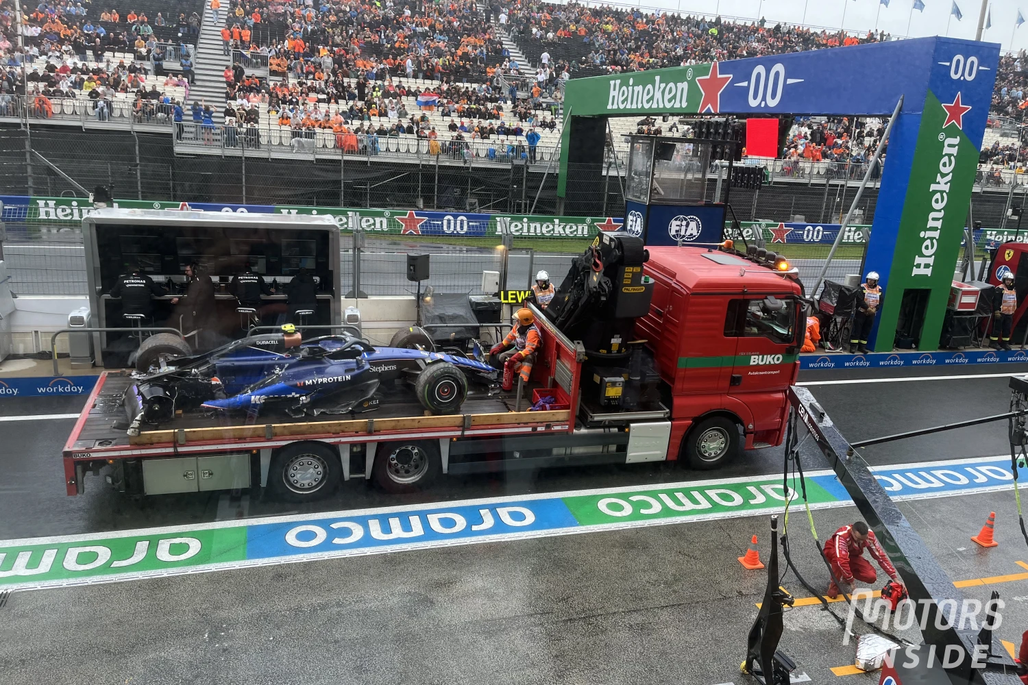 Drapeau rouge en EL3 après le gros crash de Logan Sargeant