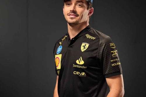 Ferrari avec du carbone apparent à Monza