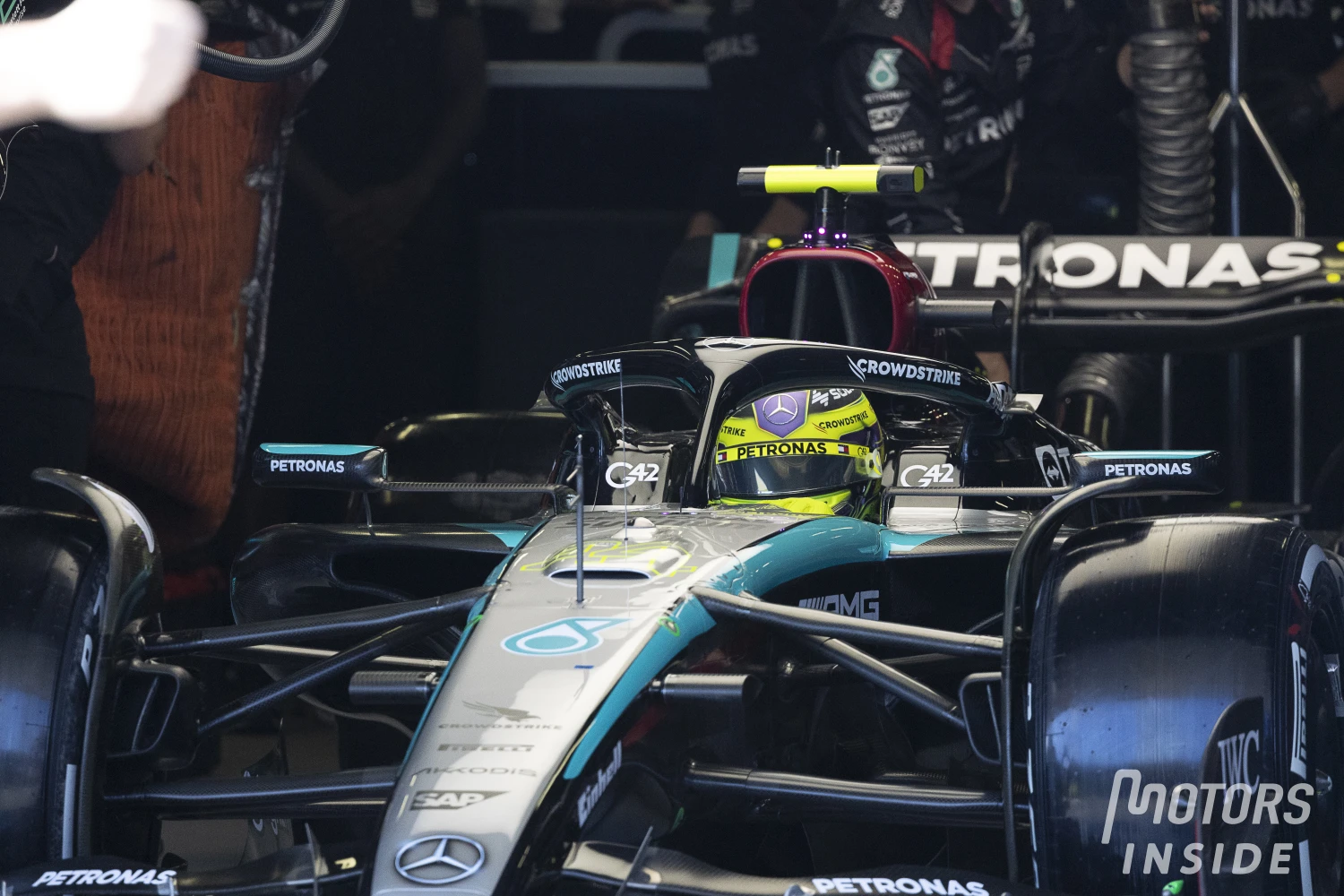 Mercedes en essais Pirelli sur le circuit de Magny-Cours cette semaine