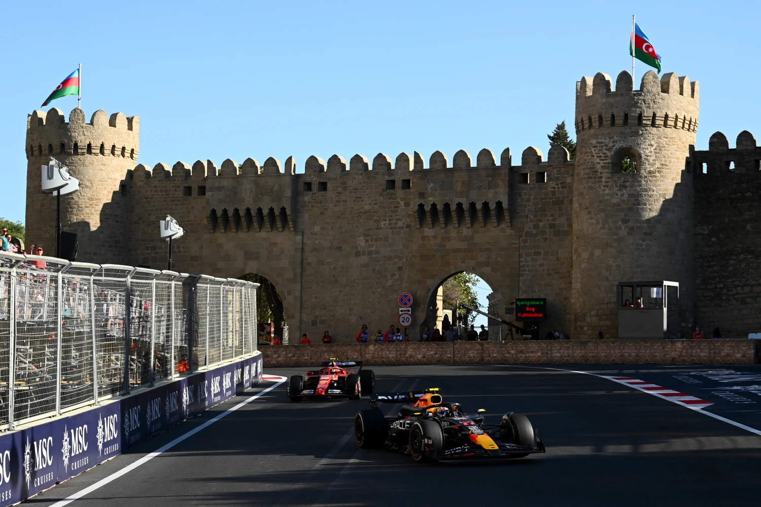 Crash Sainz vs Perez : Un accident évitable et regrettable