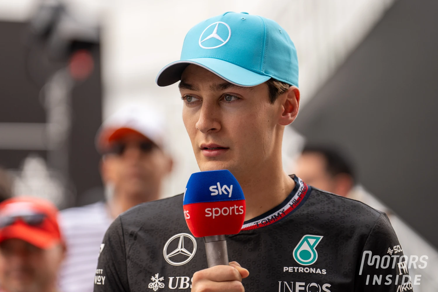 George Russell devra partir de la voie des stands