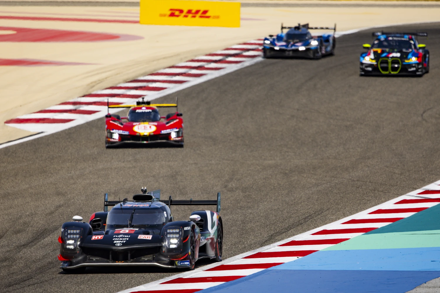 8 Heures de Bahreïn – Qualifications : Toyota et McLaren verrouillent les premières lignes