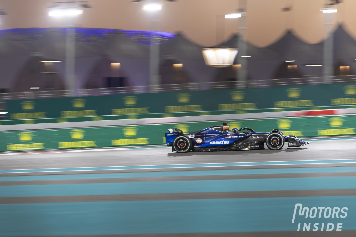 Alex Albon : « une occasion manquée » cette saison pour Williams