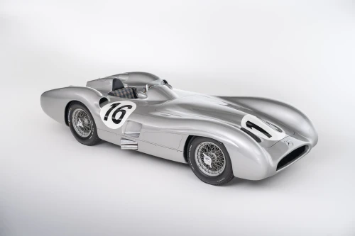 Les photos de la Mercedes W196R Streamliner de 1954
