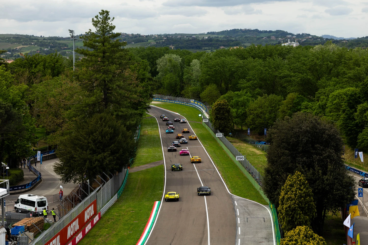 6 Heures d’Imola – H+1 : Ferrari relègue déjà la concurrence