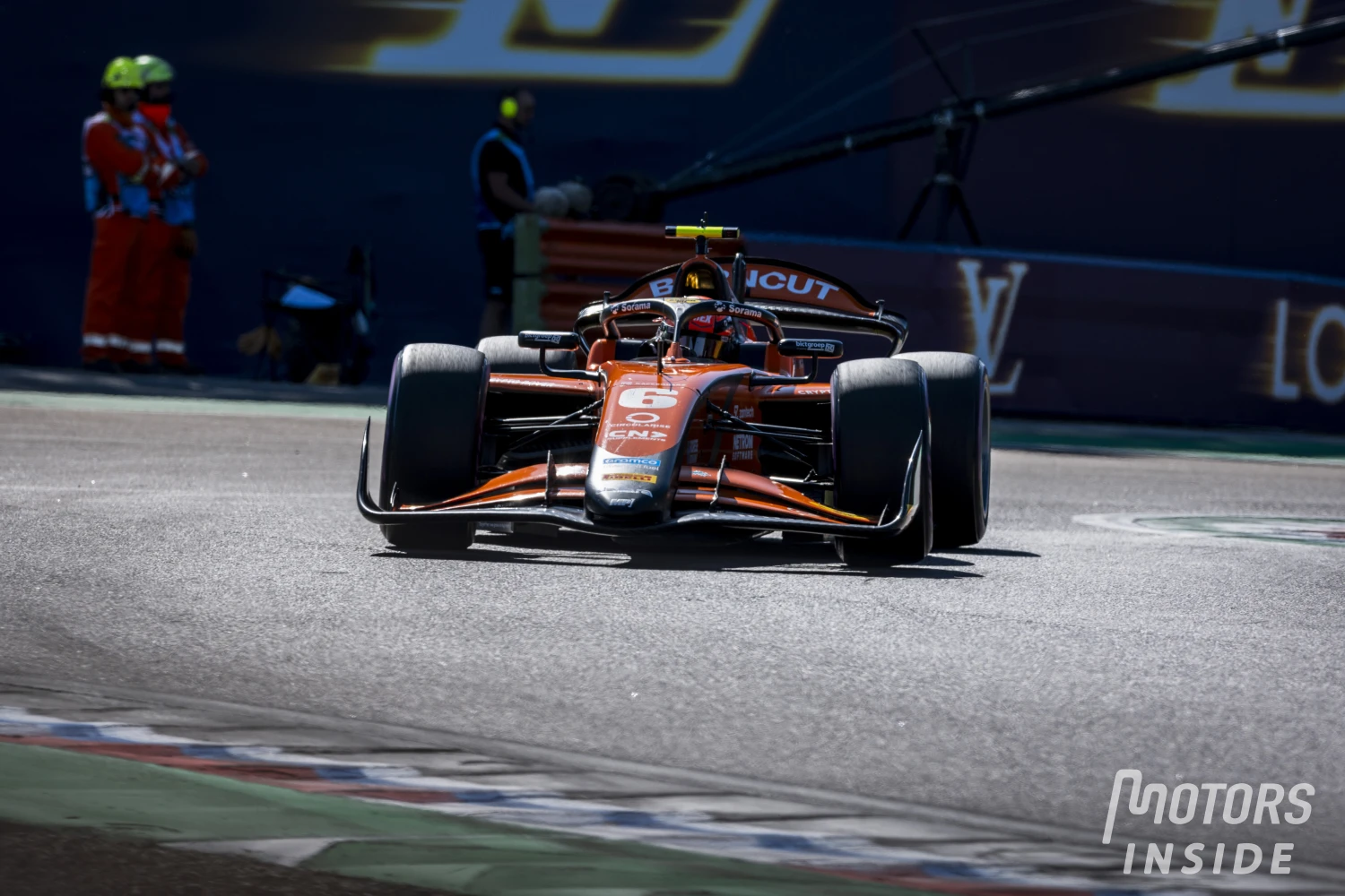 Grand Prix d’Espagne de F2 – Course Sprint : Richard Verschoor profite de la voiture de sécurité pour s’imposer