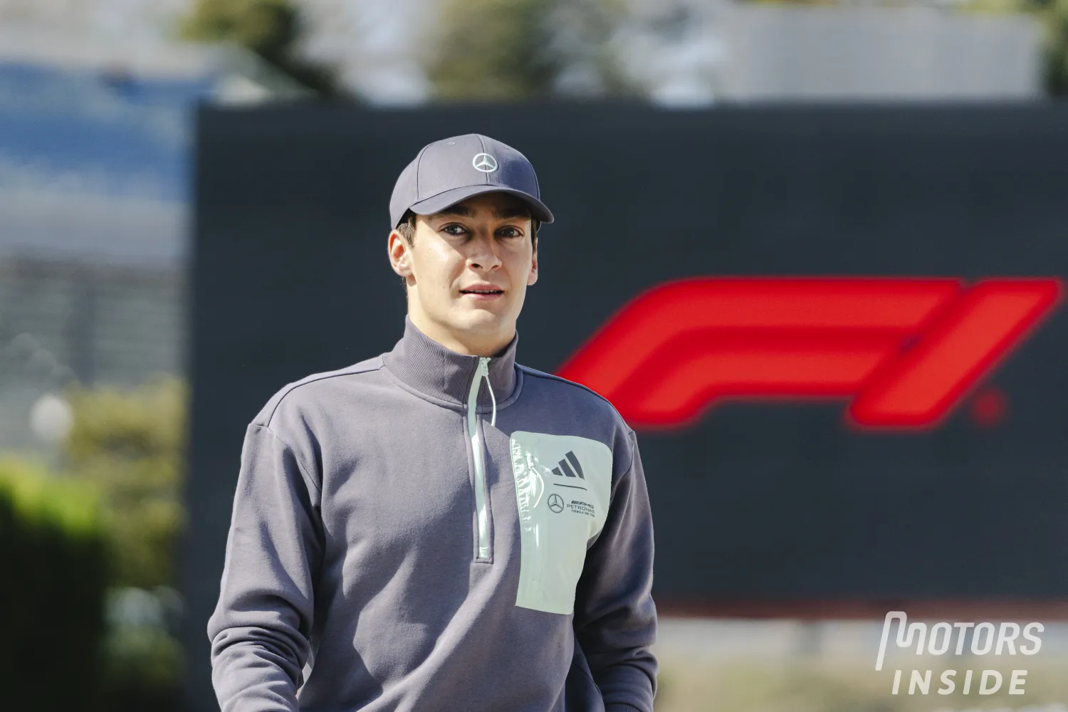 George Russell « surpris » que Max Verstappen « ait assumé la responsabilité » de la collision en Espagne