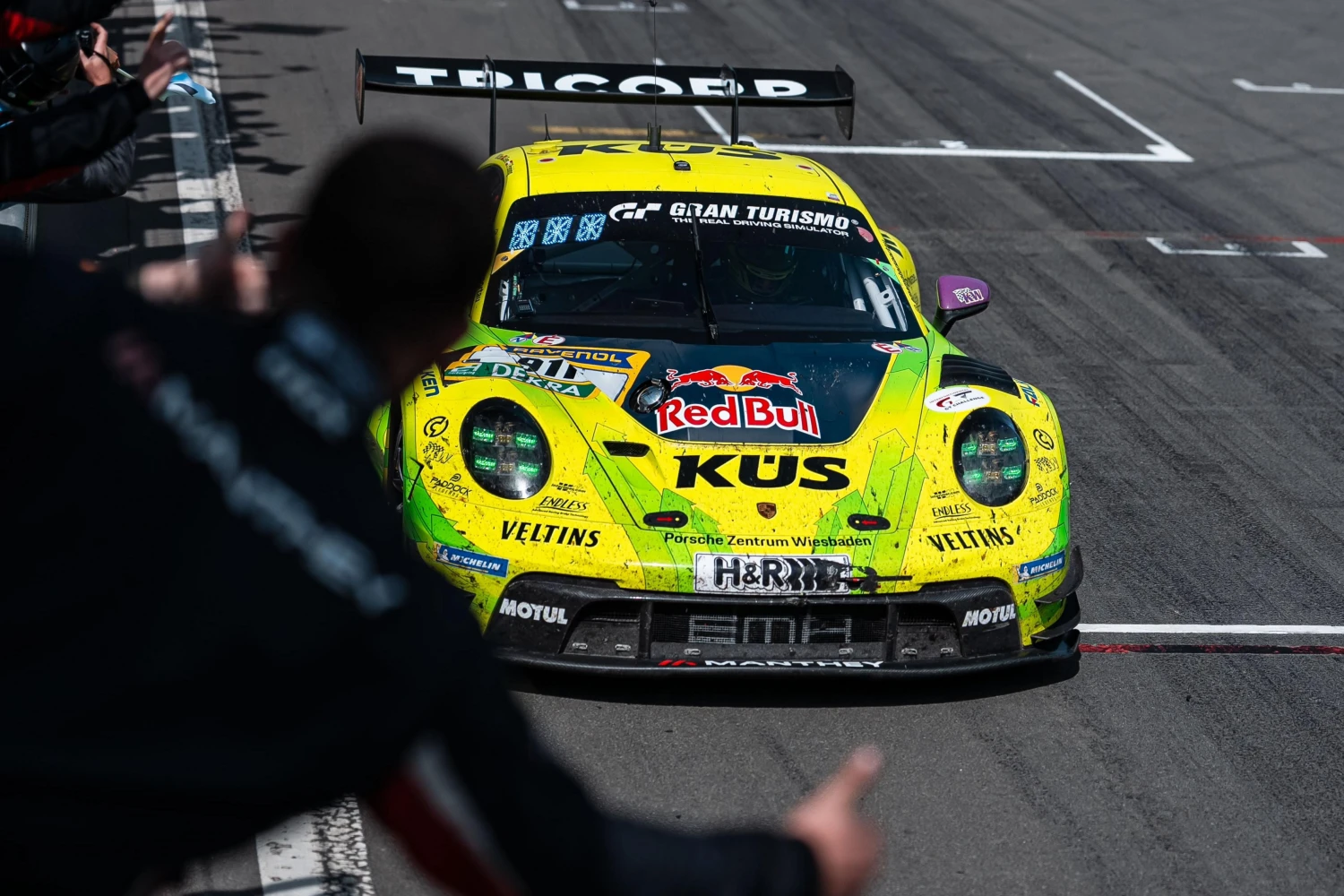 Kévin Estre tout proche d’une performance XXL au Nürburgring