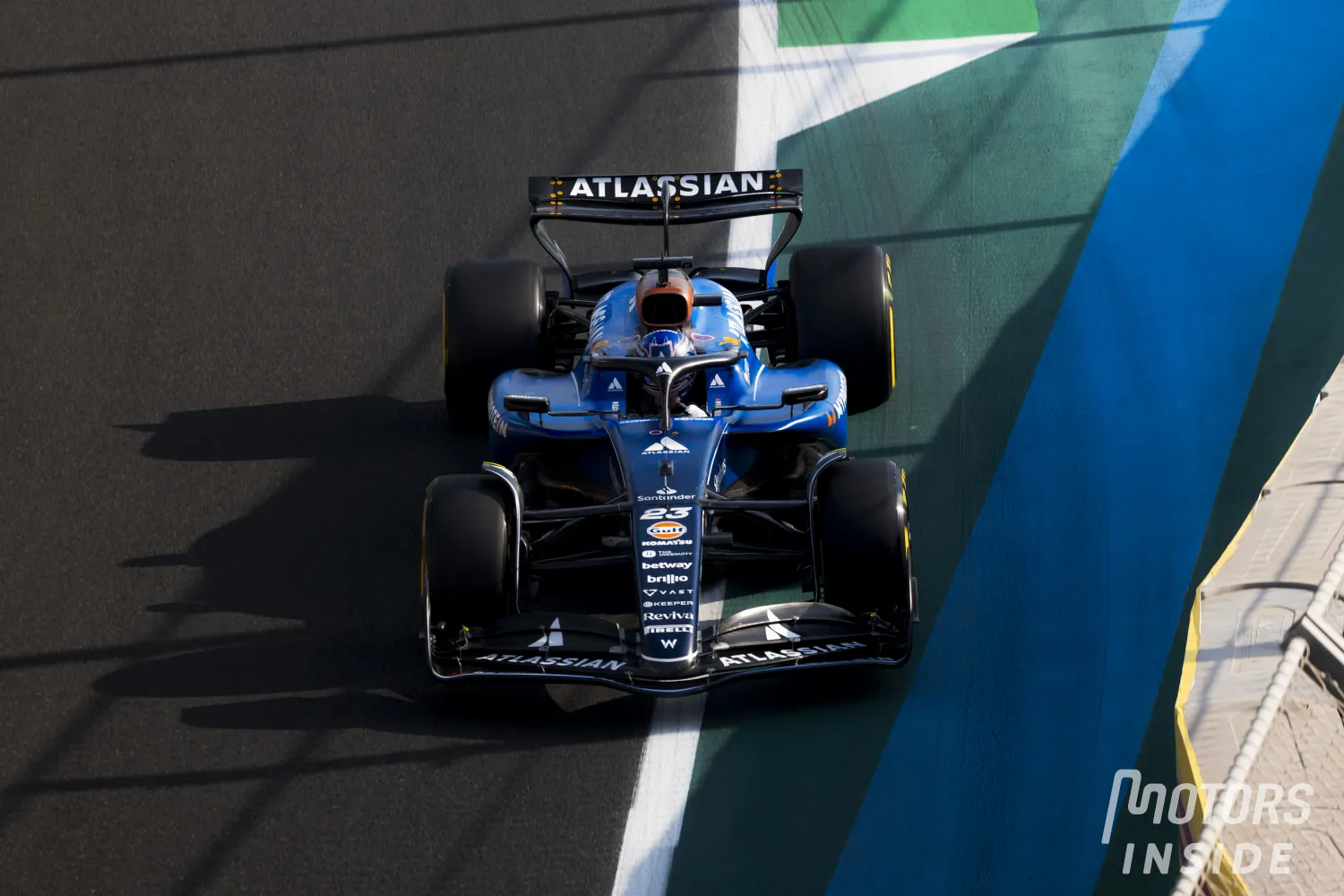 Albon retrouve les points à Silverstone, Sainz s’enfonce dans la frustration d’une saison noire