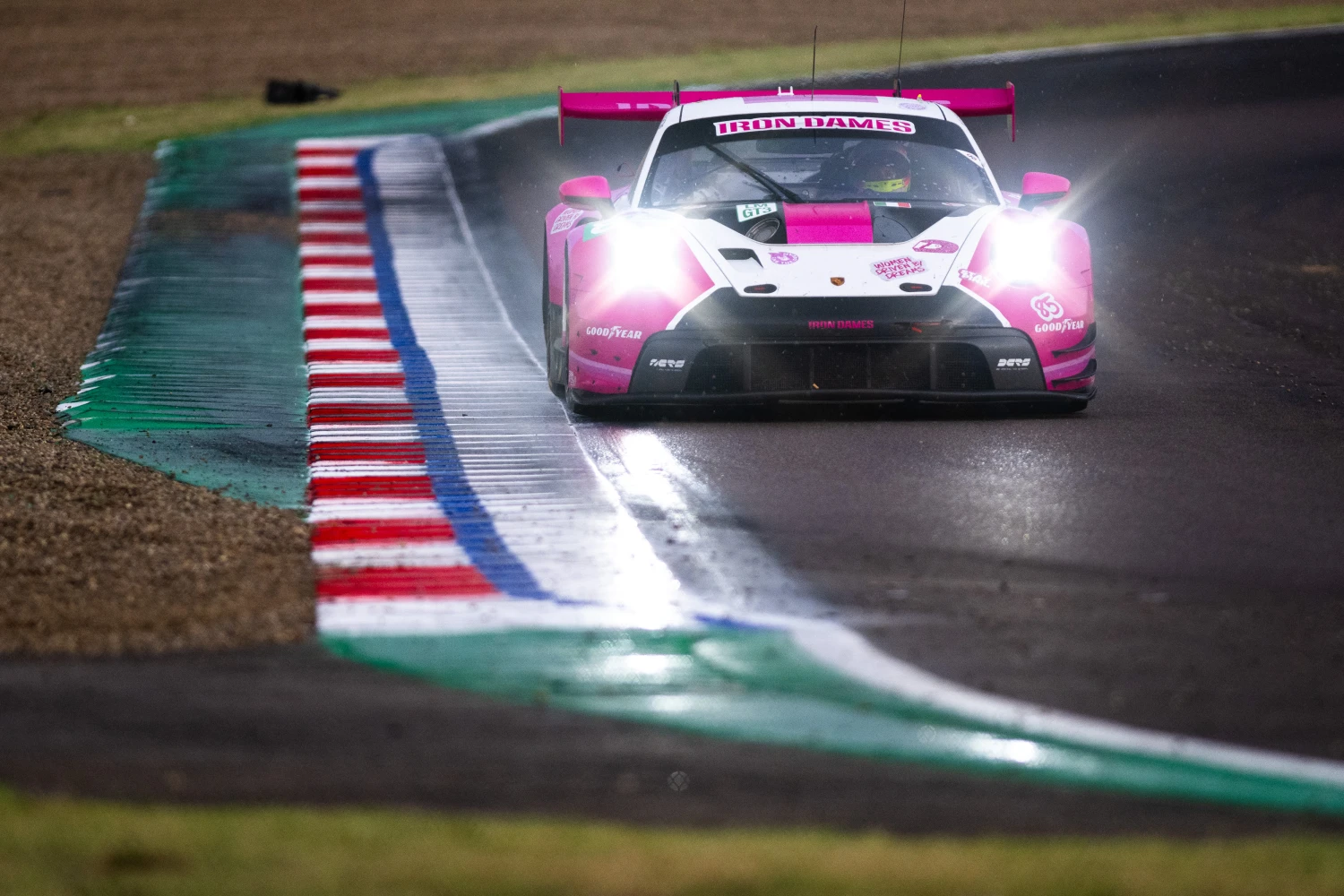 Michelle Gatting a repris le volant aux 4 Heures d’Imola