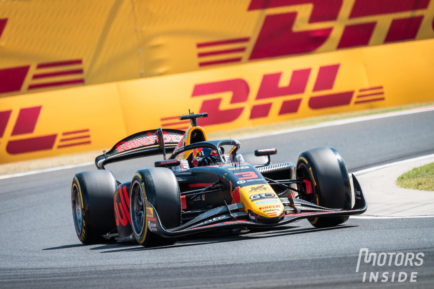 F2 – Grand Prix de Hongrie – Sprint : Martí résiste à Dunne et s’impose à Budapest