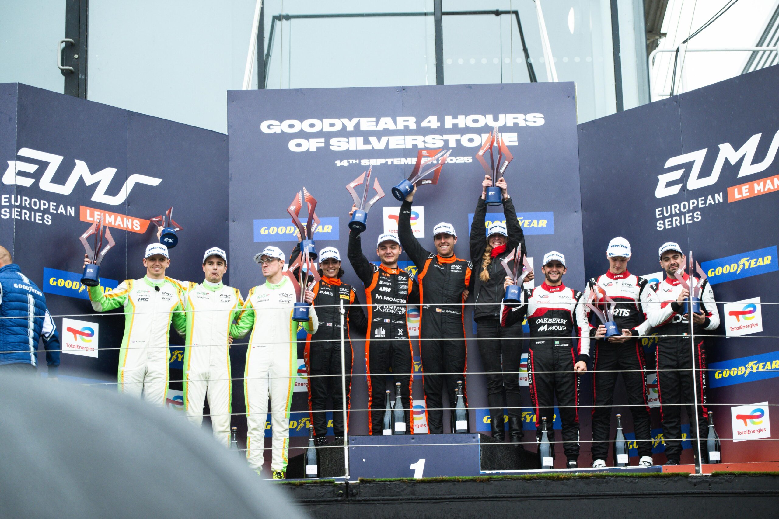 Jamie Chadwick, Dani Juncadella et Mathys Jaubert ont gagné les 4 Heures de Silverstone.