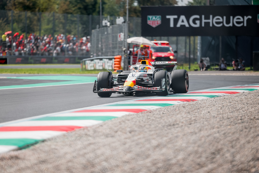 Isack Hadjar convoqué par les commissaires pour non-respect des consignes à Monza