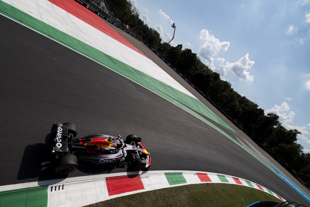 Grand Prix d’Italie – Qualifications : Max Verstappen part en pole à Monza, devant les deux McLaren