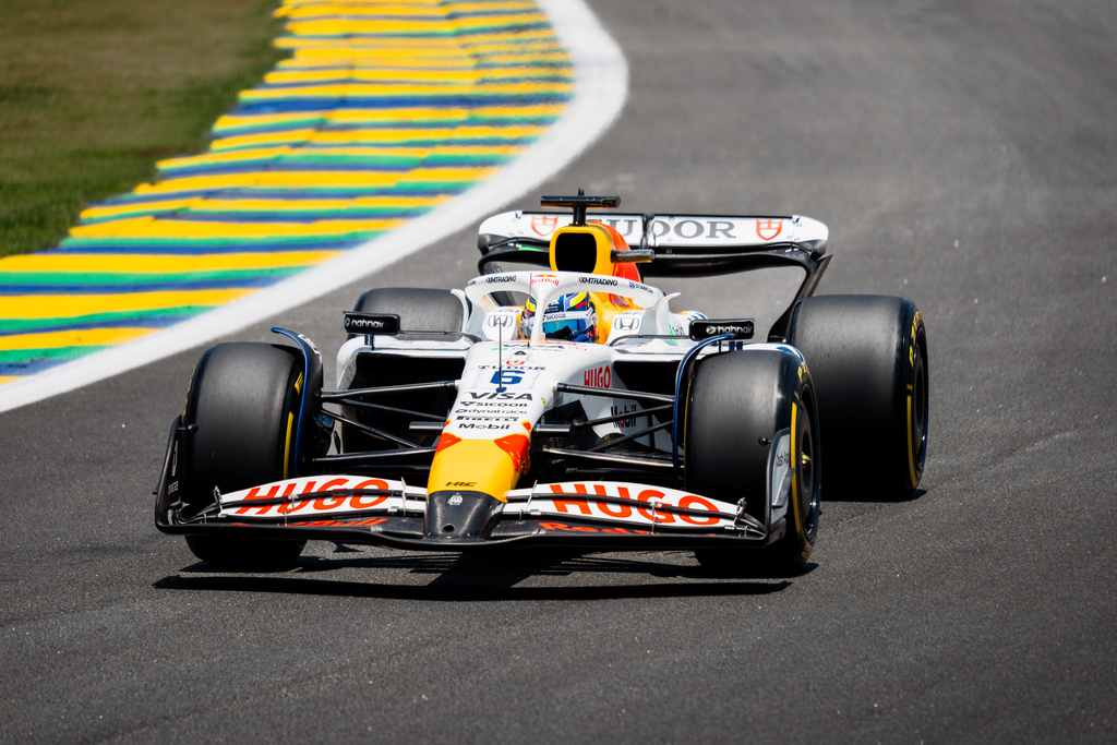 Isack Hadjar veut « tout donner » depuis la cinquième place au Brésil