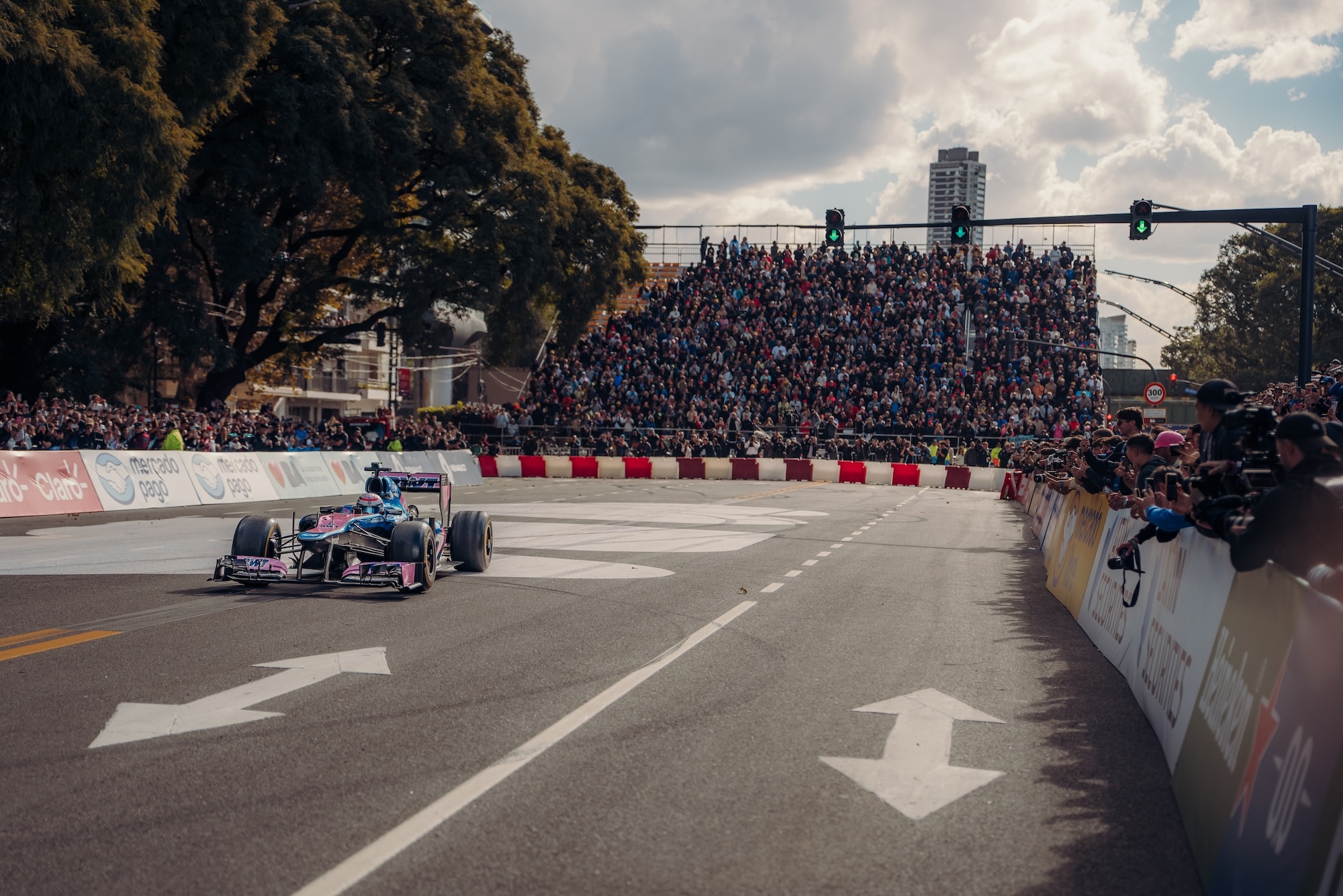 Alpine en Roadshow à Buenos Aires avec Franco Colapinto